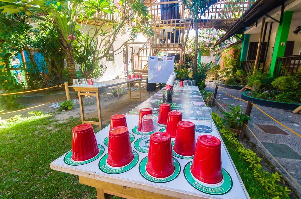 Jeepney Hostel And Kite Resort Balabag  Exterior photo