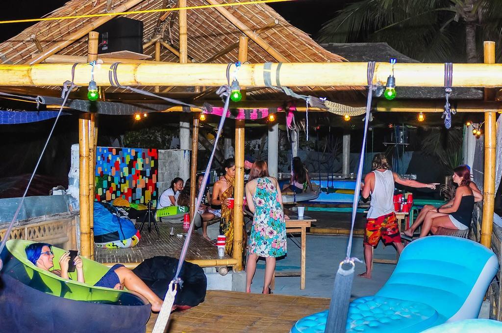 Jeepney Hostel And Kite Resort Balabag  Exterior photo