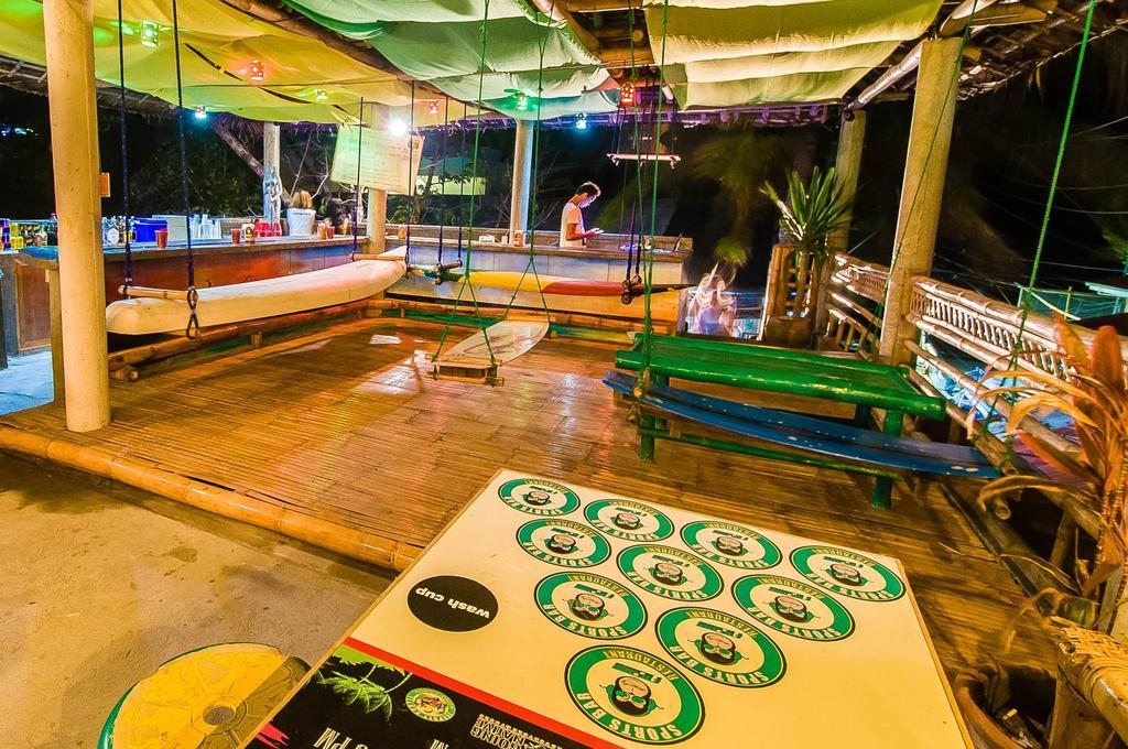 Jeepney Hostel And Kite Resort Balabag  Exterior photo