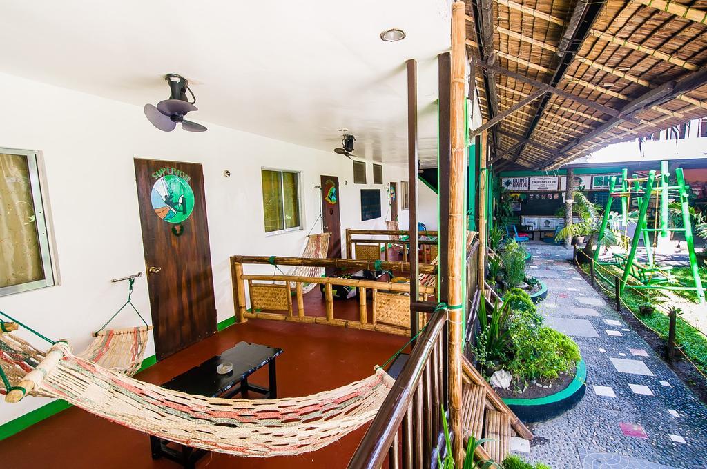 Jeepney Hostel And Kite Resort Balabag  Exterior photo